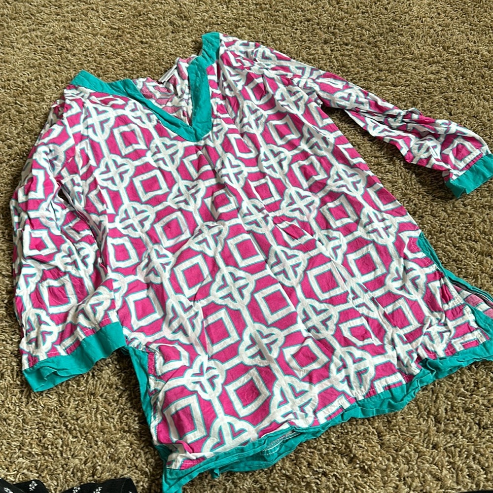 Women’s blouse